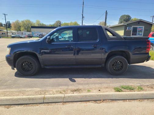 Imperial Blue Metallic 2009 Chevrolet Avalanche 1500 LS