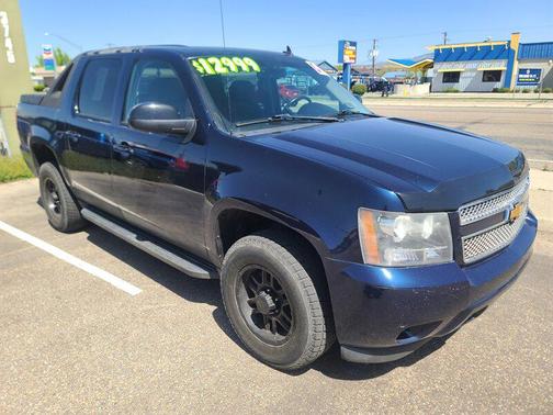 Imperial Blue Metallic 2009 Chevrolet Avalanche 1500 LS