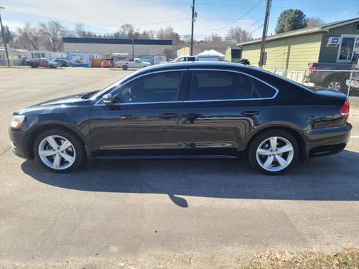 2013 Volkswagen Passat 2.5 SE
