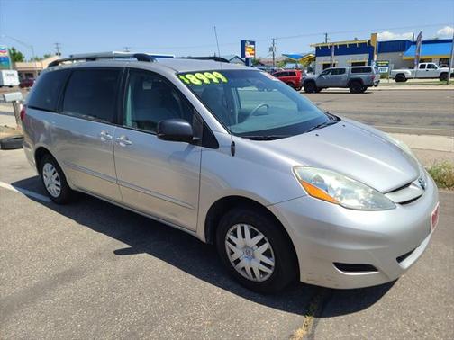 2006 Toyota Sienna LE