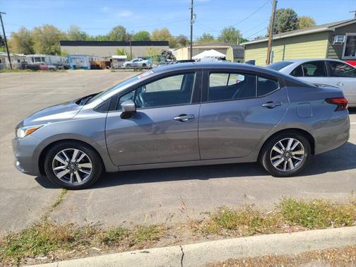 2020 Nissan Versa 1.6 SV