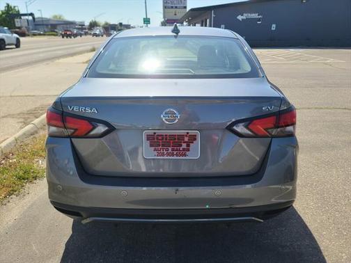 2020 Nissan Versa 1.6 SV