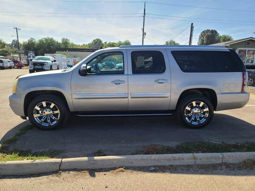 2007 GMC Yukon XL Denali