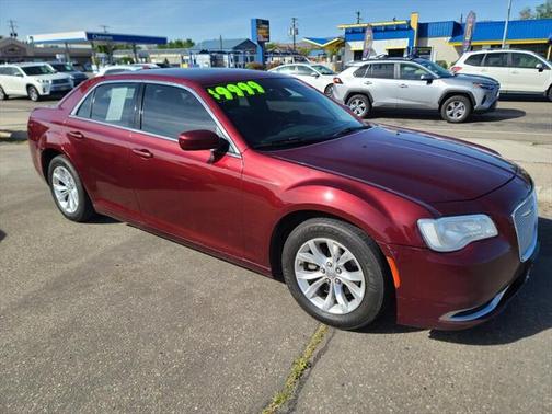 2016 Chrysler 300 Limited