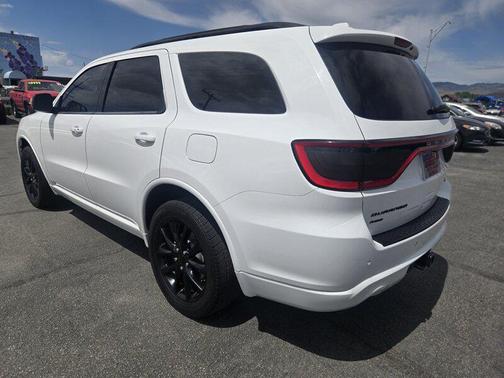 White Knuckle Clearcoat 2017 Dodge Durango GT