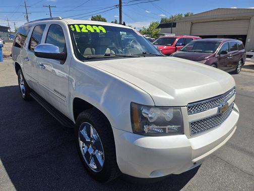 Summit White 2010 Chevrolet Suburban 1500 LTZ