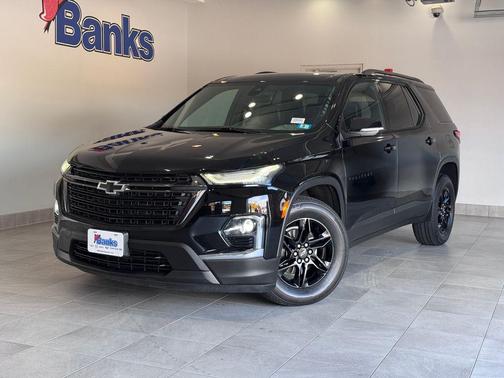 2022 Chevrolet Traverse LT Leather