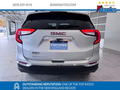 2022 GMC Terrain SLT