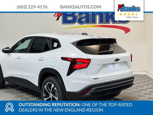 Summit White 2026 Chevrolet Trax FWD 1RS