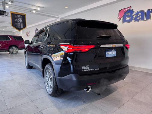 2022 Chevrolet Traverse LT Cloth
