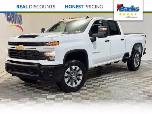 Summit White 2026 Chevrolet Silverado 2500 Custom
