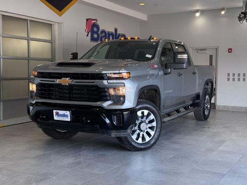 2025 Chevrolet Silverado 2500 Custom