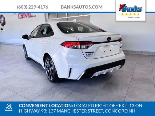 Blizzard Pearl 2021 Toyota Corolla SE