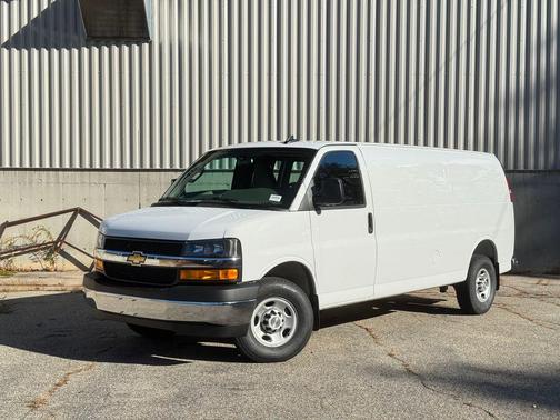 2025 Chevrolet Express 3500 RWD 3500 Extended Wheelbase WT