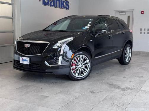 2025 Cadillac XT5 Sport