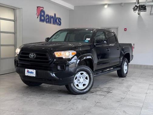2022 Toyota Tacoma SR