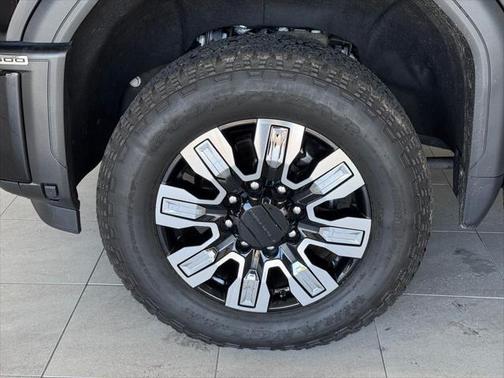2024 GMC Sierra 2500 Denali
