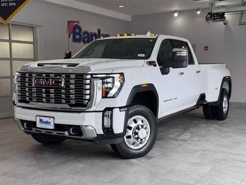2024 GMC Sierra 3500 Denali