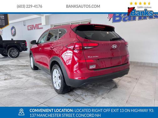 2021 Hyundai TUCSON SE