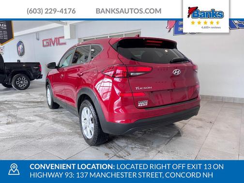 2021 Hyundai TUCSON SE