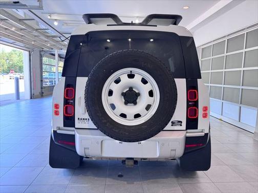 2023 Land Rover Defender 110 S