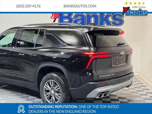 2025 Chevrolet Traverse LT