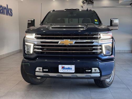 2022 Chevrolet Silverado 3500 High Country