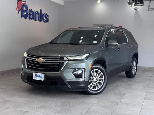 2022 Chevrolet Traverse LT Cloth