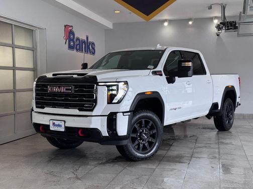 2025 GMC Sierra 2500 AT4