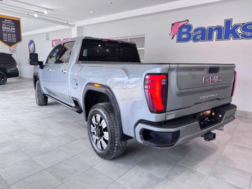 Sterling Metallic 2024 GMC Sierra 2500 Denali