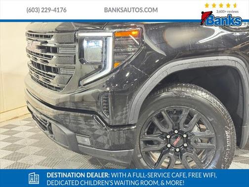 2025 GMC Sierra 1500 Elevation