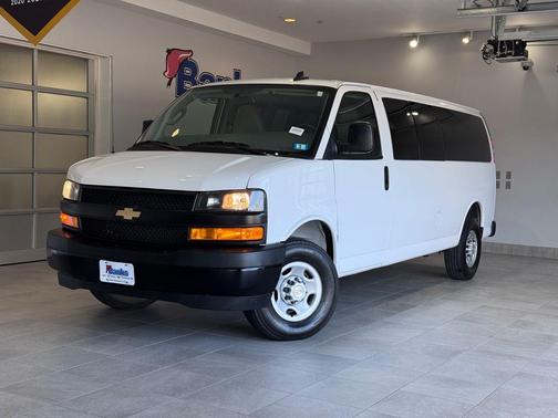 2024 Chevrolet Express 3500 RWD 3500 Extended Wheelbase LS