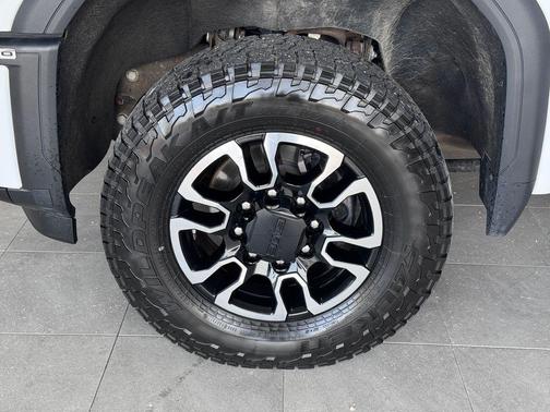 2024 GMC Sierra 2500 AT4