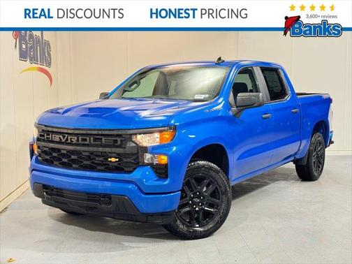 2025 Chevrolet Silverado 1500 Custom