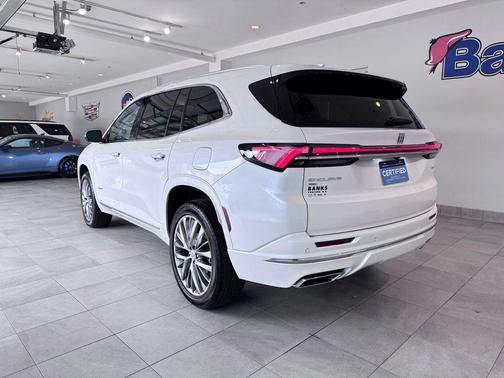 2025 Buick Enclave Avenir FWD