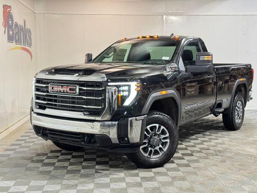 Onyx Black 2026 GMC Sierra 2500 SLE