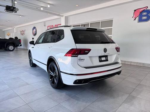 2024 Volkswagen Tiguan 2.0T SE R-Line Black 4MOTION