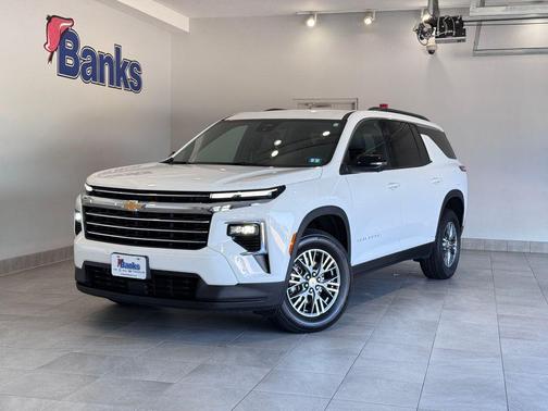 2024 Chevrolet Traverse LT