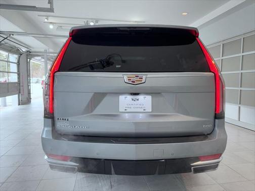 2024 Cadillac Escalade ESV Premium Luxury