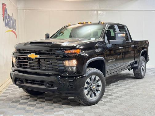 2025 Chevrolet Silverado 2500 Custom