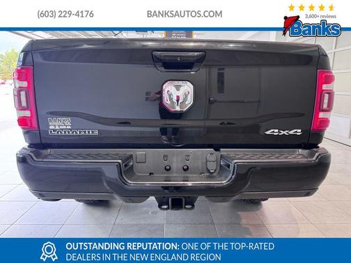 2022 RAM 3500 Laramie Crew Cab 4x4 8' Box