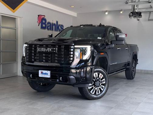 Onyx Black 2024 GMC Sierra 2500 Denali Ultimate
