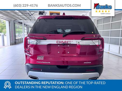 Volcanic Red Tintcoat 2023 GMC Acadia AWD SLT