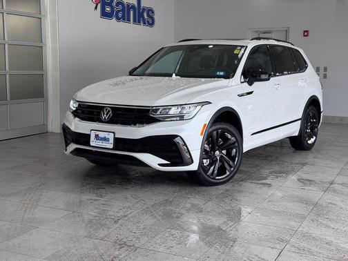 2024 Volkswagen Tiguan 2.0T SE R-Line Black 4MOTION