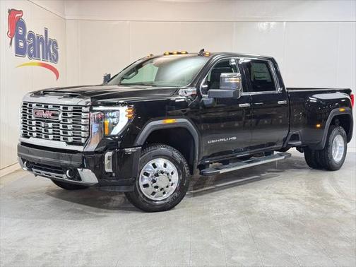 2025 GMC Sierra 3500 Denali