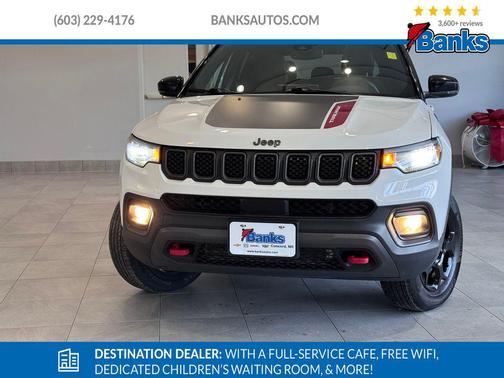 2023 Jeep Compass Trailhawk