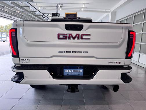 2024 GMC Sierra 3500 AT4