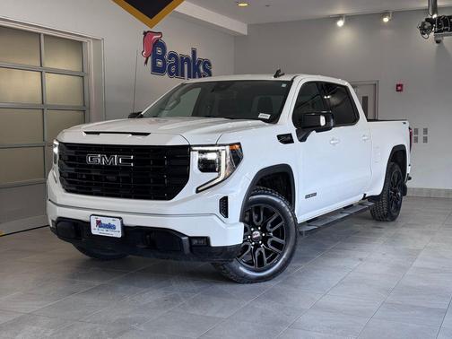 2023 GMC Sierra 1500 Elevation