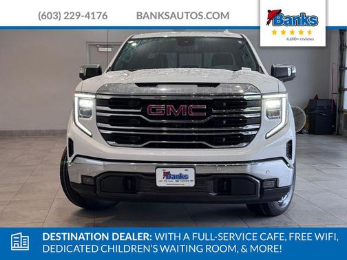 Summit White 2022 GMC Sierra 1500 SLT
