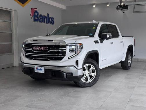 Summit White 2025 GMC Sierra 1500 SLT